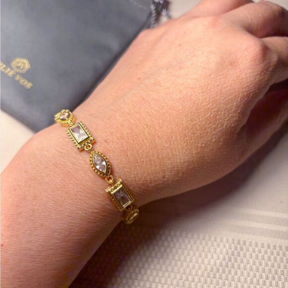 NWOT. $255 Julie Vos tennis bracelet - Picture 7 of 7